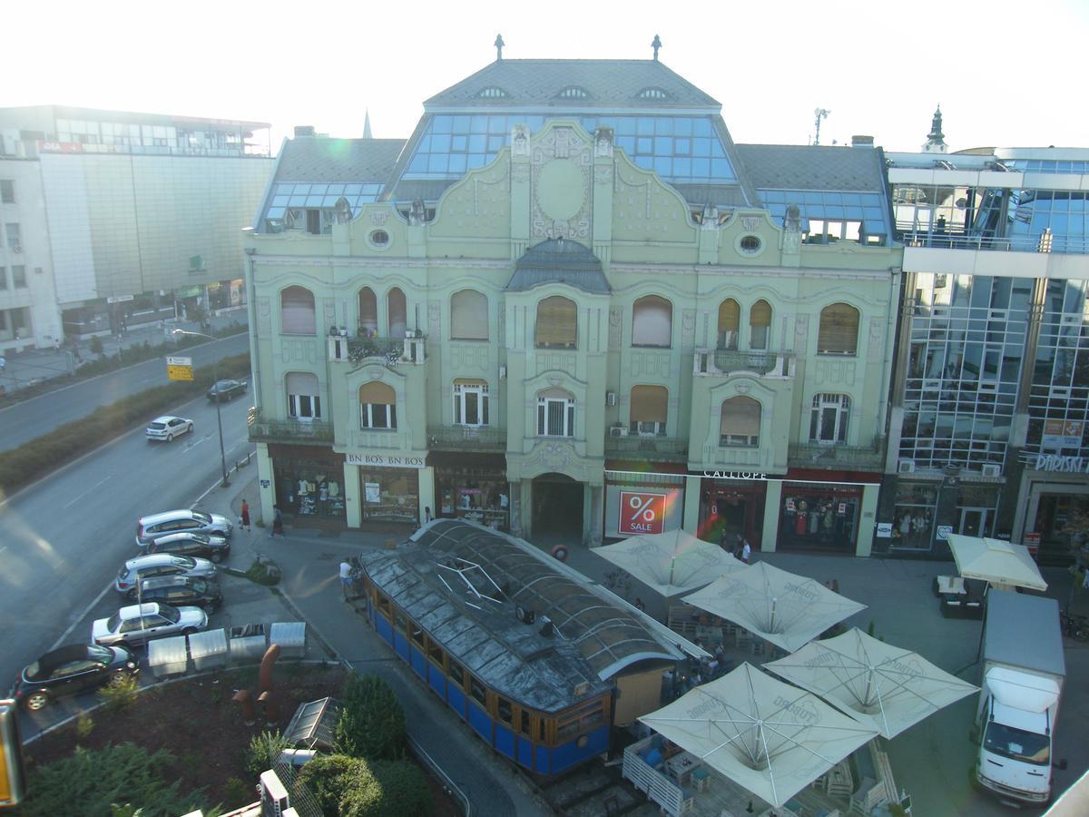 Hostel Nomad Novi Sad Exterior foto