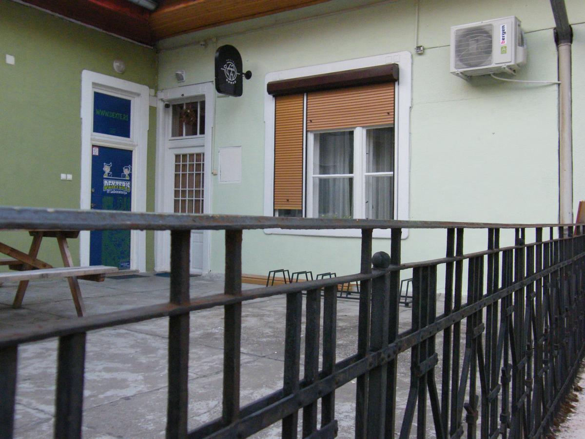 Hostel Nomad Novi Sad Exterior foto